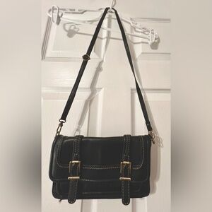 Elegant Black Leather Shoulder Bag